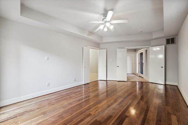 9710 Riddlewood Lane, Houston, TX 77025