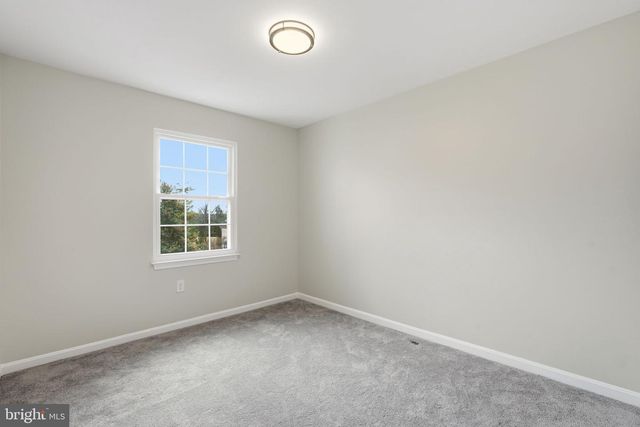 6739 ROCKLEDGE PL, Centreville, VA 20121