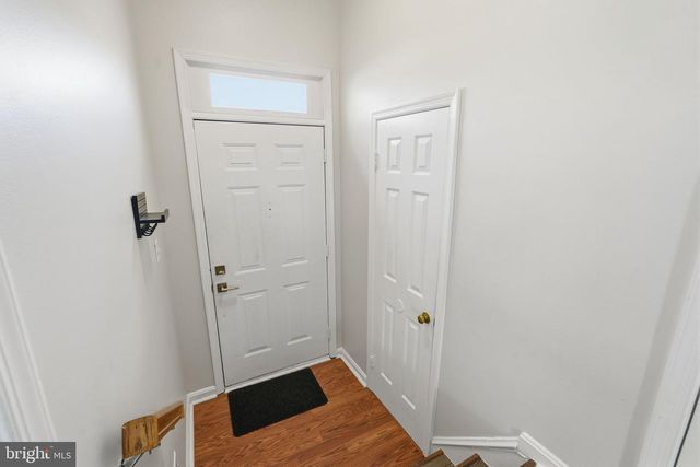 6739 ROCKLEDGE PL, Centreville, VA 20121