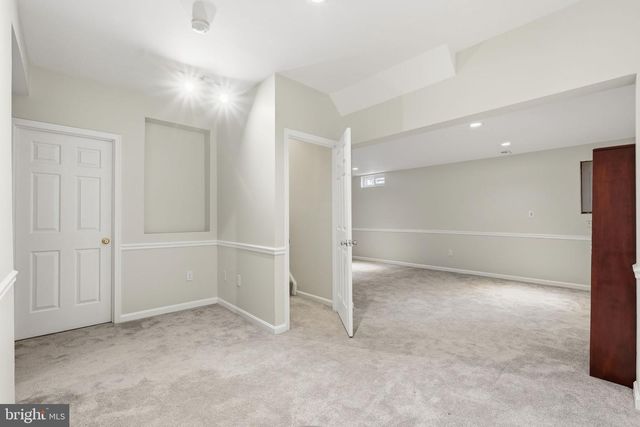 6739 ROCKLEDGE PL, Centreville, VA 20121