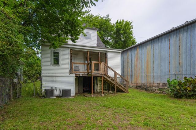 812 E 10th Street, Chattanooga, TN 37403