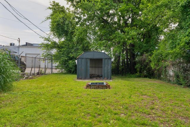 812 E 10th Street, Chattanooga, TN 37403