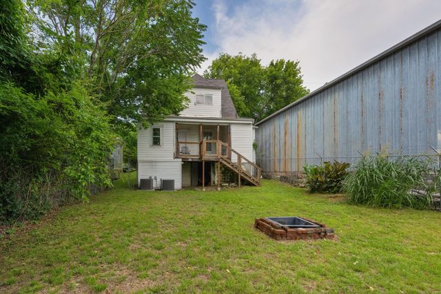 812 E 10th Street, Chattanooga, TN 37403
