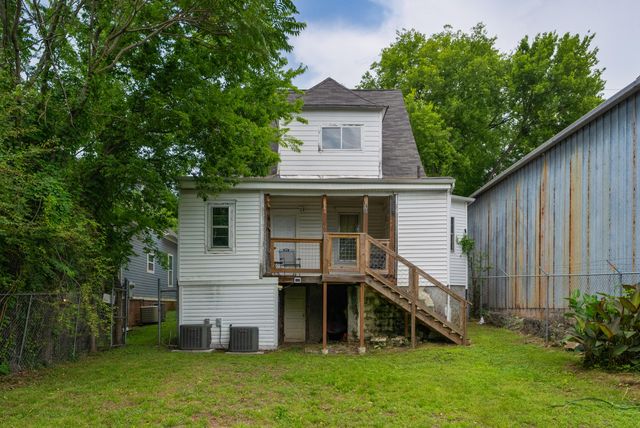 812 E 10th Street, Chattanooga, TN 37403