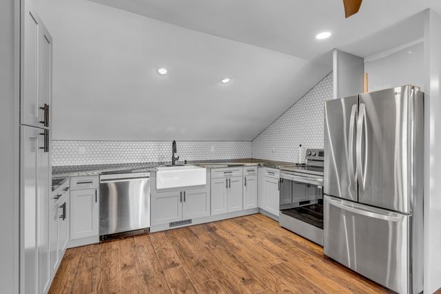 541 Lakeview Cir, Mount Juliet, TN 37122