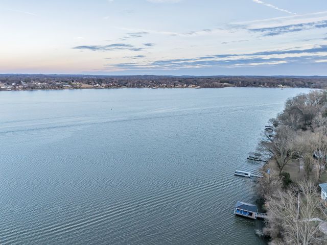 541 Lakeview Cir, Mount Juliet, TN 37122