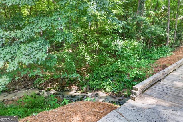 667 Wellington Drive, Winder, GA 30680