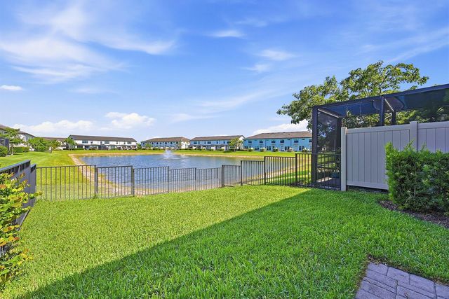 4480 W Appleton Cir W, Oakland Park, FL 33309