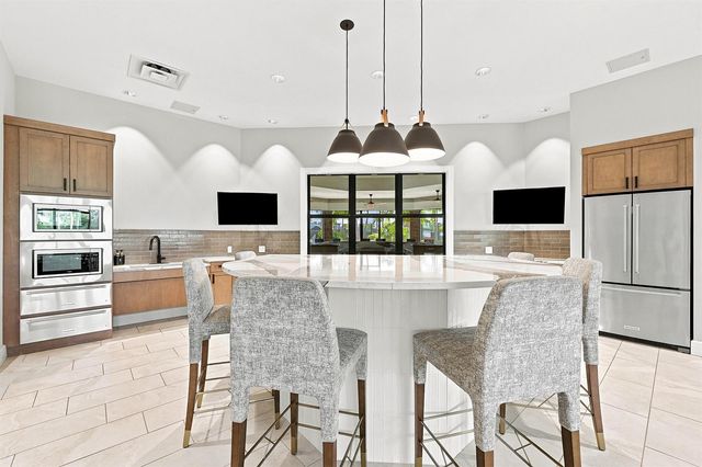 4480 W Appleton Cir W, Oakland Park, FL 33309