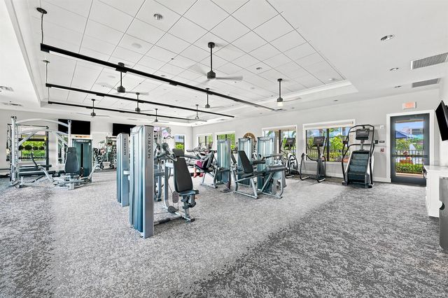 4480 W Appleton Cir W, Oakland Park, FL 33309