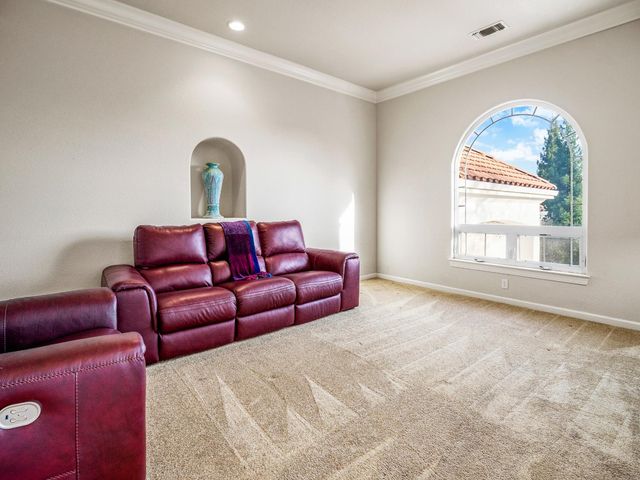 634 Lakecrest Dr, El Dorado Hills, CA 95762