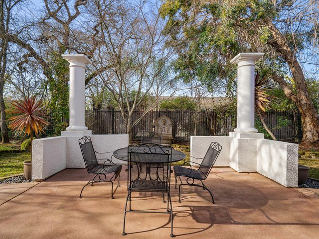 634 Lakecrest Dr, El Dorado Hills, CA 95762