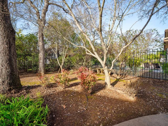 634 Lakecrest Dr, El Dorado Hills, CA 95762