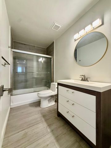 1215 NE 17th Avenue Unit 6, Fort Lauderdale, FL 33304