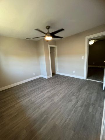 1699 NW 7th Terrace, Pompano Beach, FL 33060