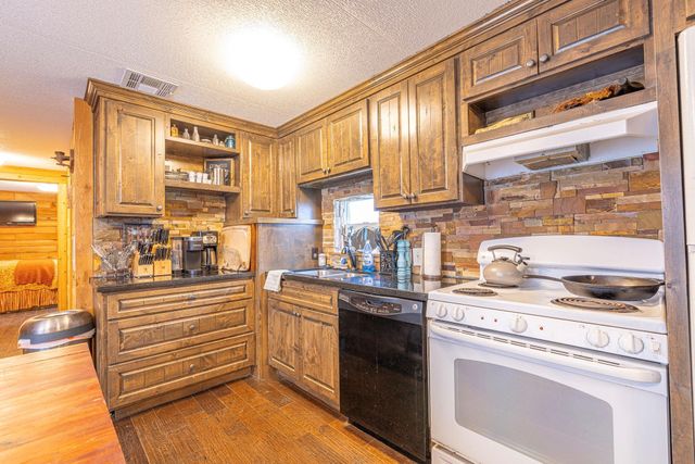 387 CR 238 A, Cameron, TX 76520