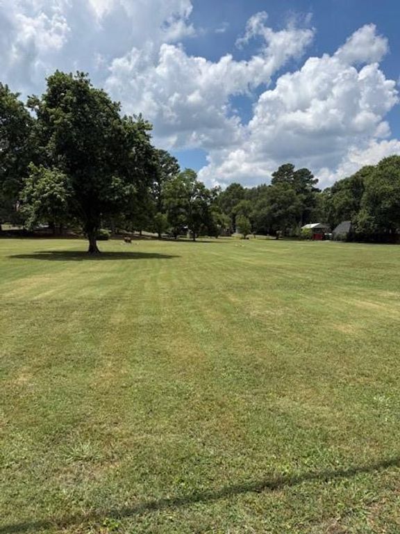 26 Indian SE Trail, Cartersville, GA 30120