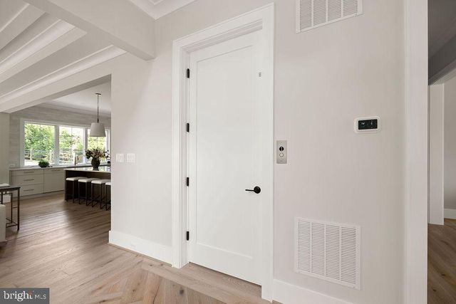 6179 HARDY DR, Mclean, VA 22101