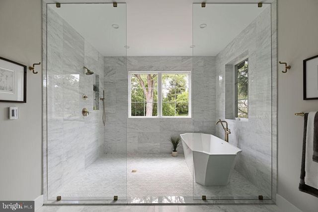6179 HARDY DR, Mclean, VA 22101