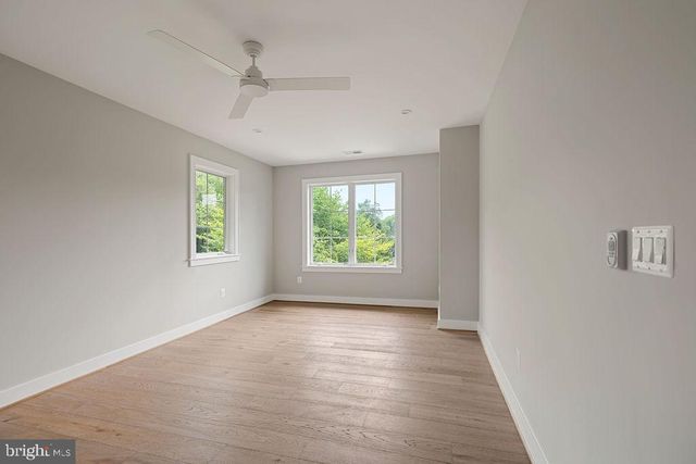 6179 HARDY DR, Mclean, VA 22101