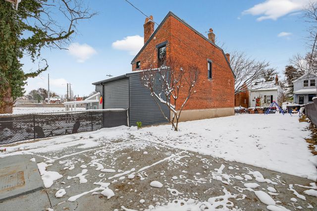 618 W Watkins Street, Covington, KY 41011