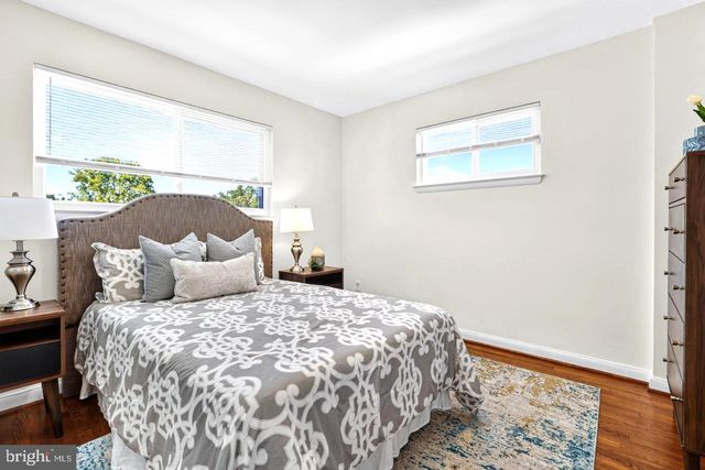5129 CHILLUM PL NE, Washington, DC 20011