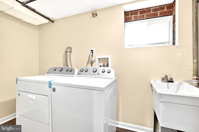 5129 CHILLUM PL NE, Washington, DC 20011