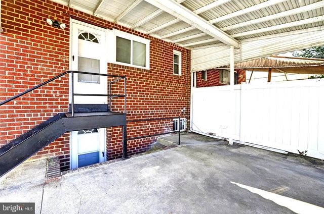 5129 CHILLUM PL NE, Washington, DC 20011
