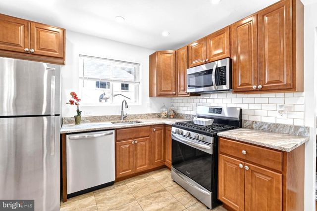 5129 CHILLUM PL NE, Washington, DC 20011