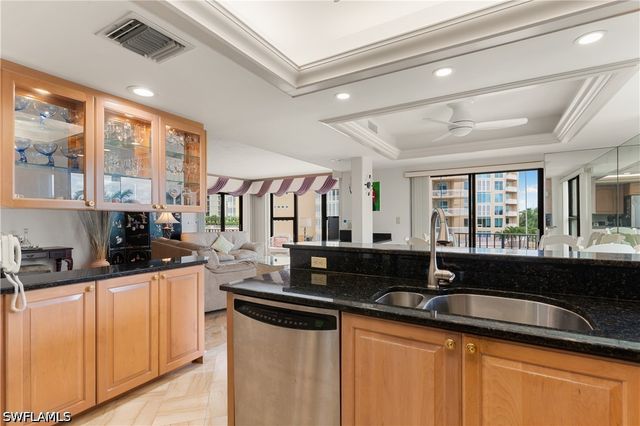 4451 GULF SHORE BLVD N 505, Naples, FL 34103
