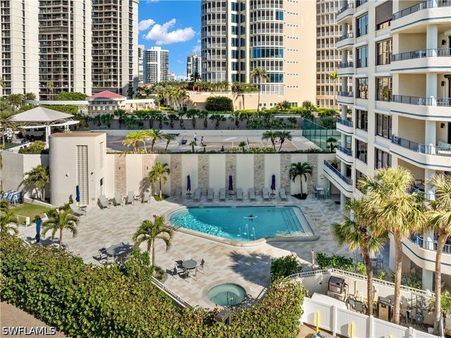 4451 GULF SHORE BLVD N 505, Naples, FL 34103