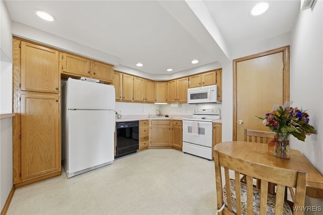 930 Hopkins Road A, Amherst, NY 14221