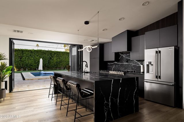 4334 E LEWIS Avenue, Phoenix, AZ 85008