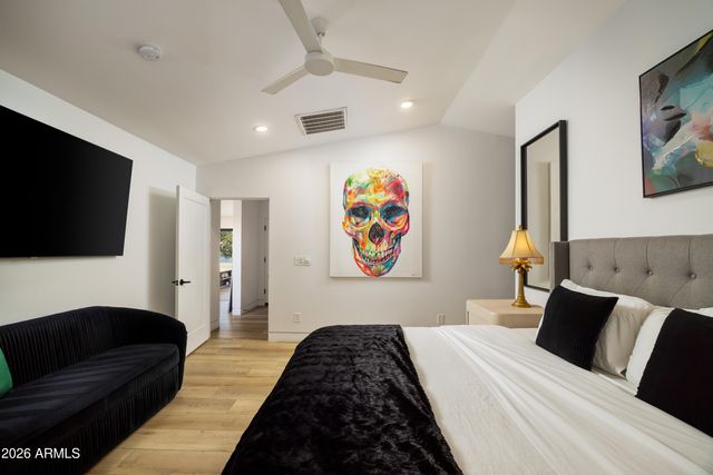 4334 E LEWIS Avenue, Phoenix, AZ 85008