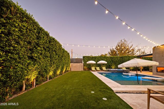 4334 E LEWIS Avenue, Phoenix, AZ 85008