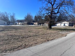 TBD Hazel Avenue, Carthage, MO 64836