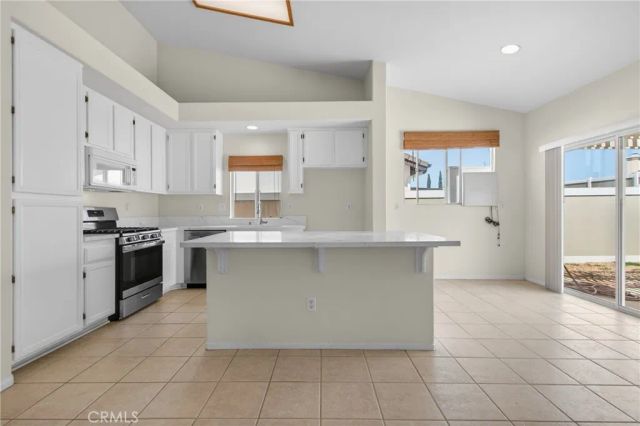 31396 Rivera Street, Winchester, CA 92596