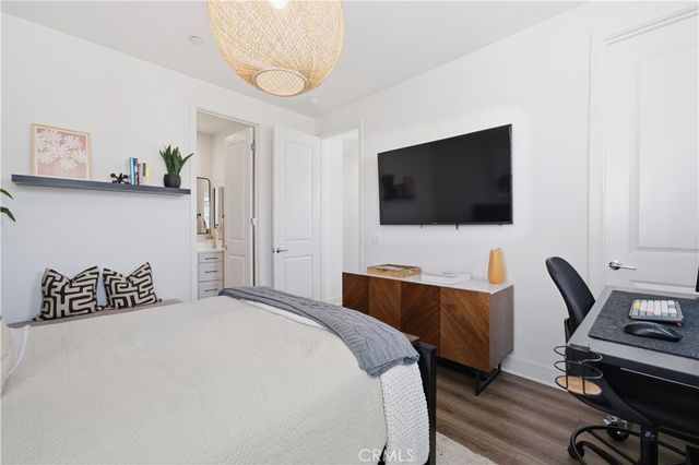 2112 Tidewater Circle, Costa Mesa, CA 92627