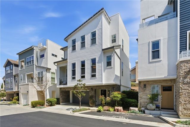 2112 Tidewater Circle, Costa Mesa, CA 92627