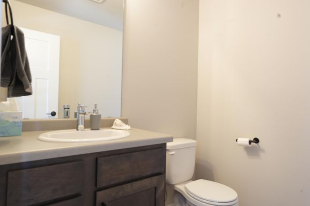 7330 26th Street S, Fargo, ND 58104