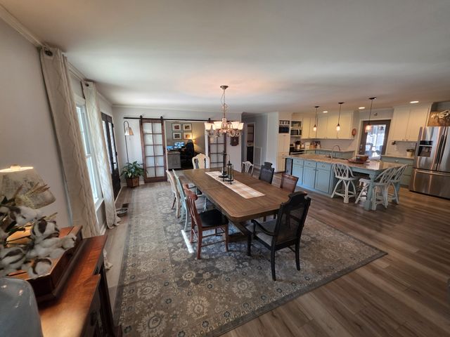 811 Hogans Branch Rd, Hendersonville, TN 37075