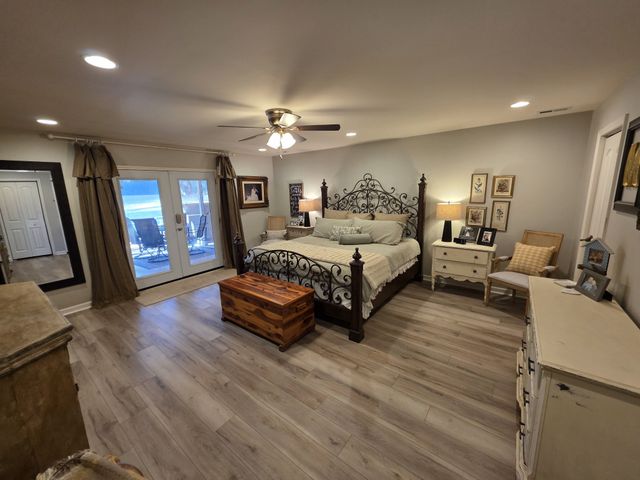 811 Hogans Branch Rd, Hendersonville, TN 37075