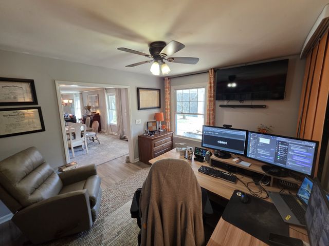 811 Hogans Branch Rd, Hendersonville, TN 37075