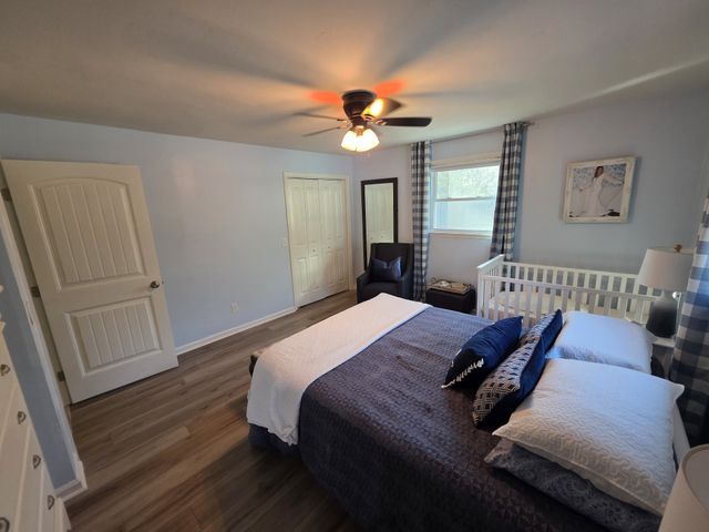 811 Hogans Branch Rd, Hendersonville, TN 37075