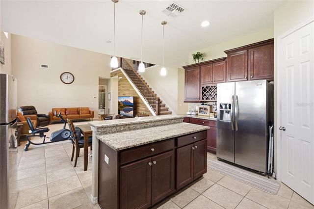 1902 VIA LAGO DRIVE, Lakeland, FL 33810