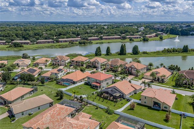 1902 VIA LAGO DRIVE, Lakeland, FL 33810