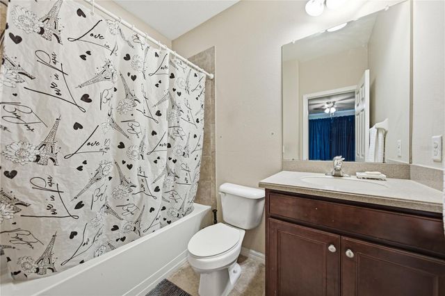 1902 VIA LAGO DRIVE, Lakeland, FL 33810