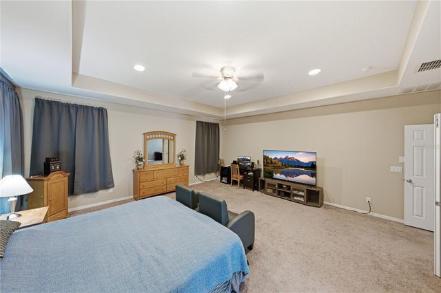1902 VIA LAGO DRIVE, Lakeland, FL 33810