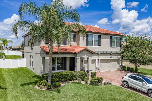 1902 VIA LAGO DRIVE, Lakeland, FL 33810