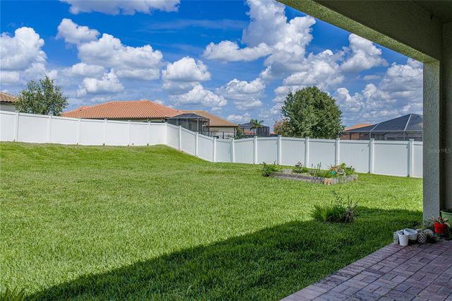 1902 VIA LAGO DRIVE, Lakeland, FL 33810